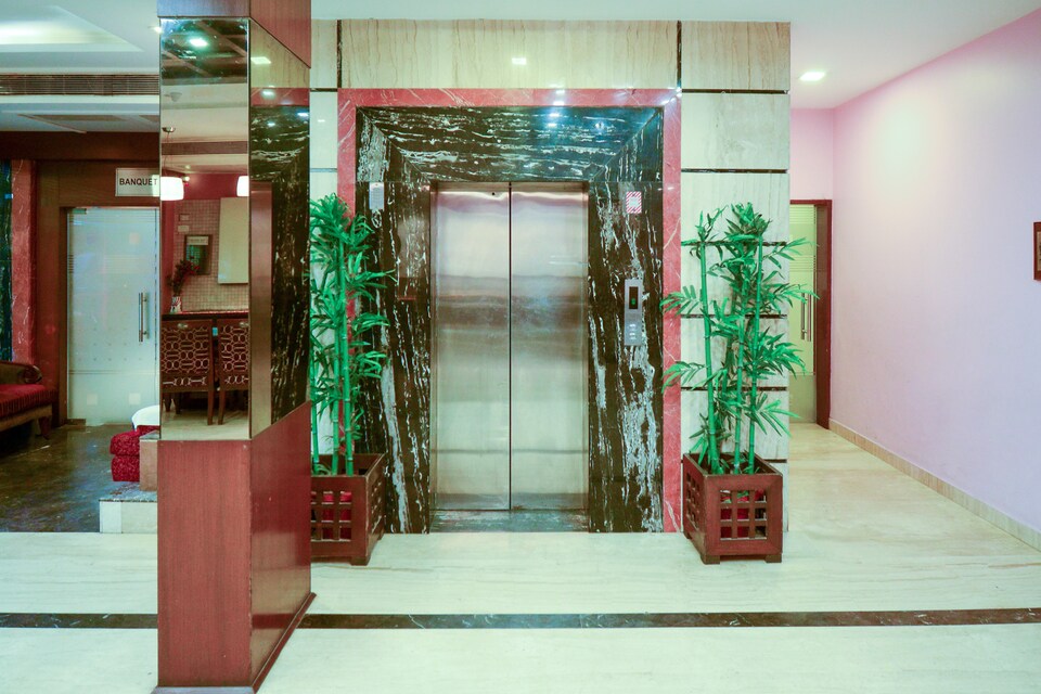 Collection O 2521 Hotel The Vinayak, Gwalior, Gwalior