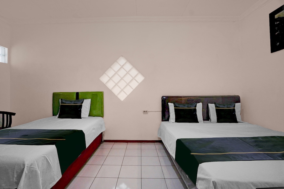 Hotel O Embun Pagi & Villa Resort Batu, Batu, Batu