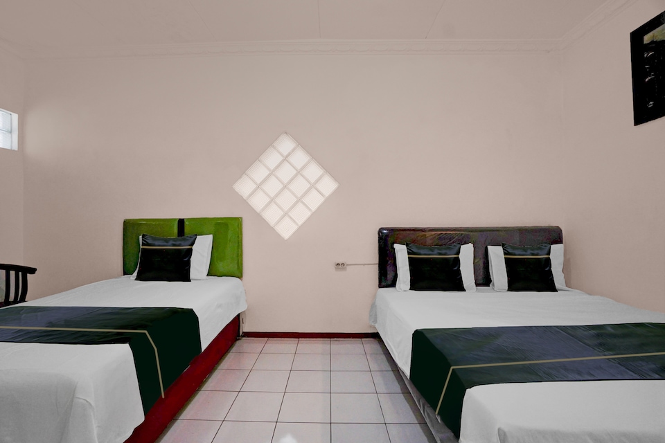 Hotel O Embun Pagi & Villa Resort Batu, Batu, Batu