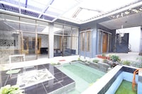 Hotel O 94911 Syariah Anggrek Guest House