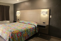 Super 7 Inn by Hotel O Dallas I 20