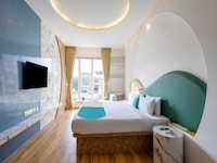 Palette The Moon Hotel Goa