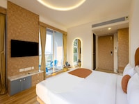 Palette The Moon Hotel Goa