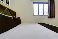 Hotel O Jagruti Nagar Ghatkopar Formerly Icy Cool