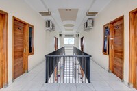 OYO 94919 Nay Guesthouse Dan Kost