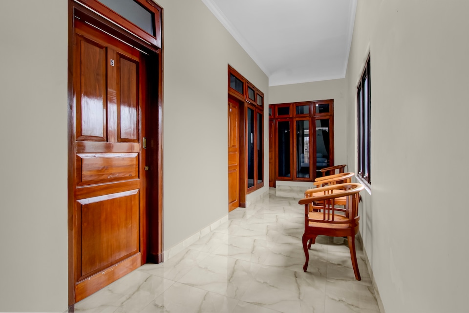 OYO 94920 House Of Elea Minggiran, Prawirotaman, Yogyakarta