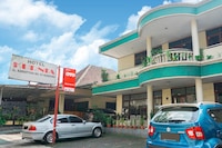 Dancenter Kurnia Hotel