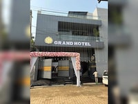 SPOT ON G Grand Hotel