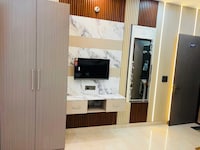 SPOT ON G Grand Hotel