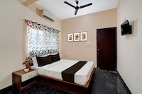 Collection O Kammasandra Gate Bus Terminal Formerly Riches Inn