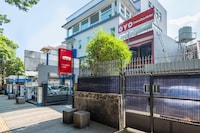 Dancenter Patradisa Hotel