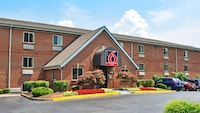 Studio 6 Extended stay - St Louis, MO - Westport/Craig Road