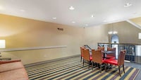 Studio 6 Extended stay - St Louis, MO - Westport/Craig Road
