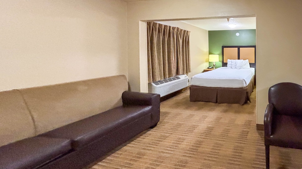 Studio 6 Suites Greenville, SC - Haywood Mall, Greenville MS, Greenville SC