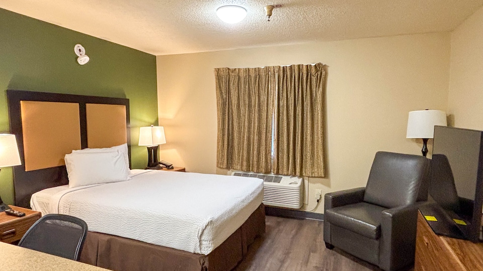 Studio 6 Suites Greenville, SC - Haywood Mall, Greenville MS, Greenville SC