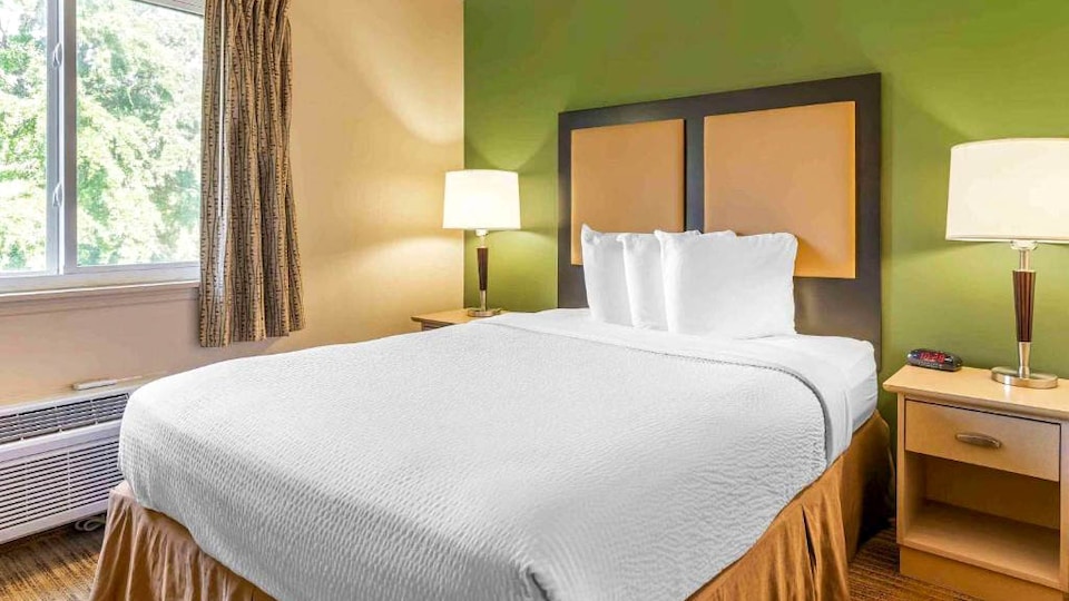 Studio 6 Suites Greenville, SC - Haywood Mall, Greenville MS, Greenville SC