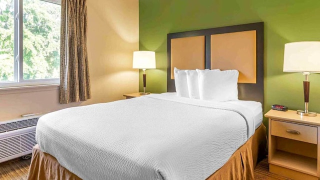 1 Queen Bed | Non-Smoking, Micfridge