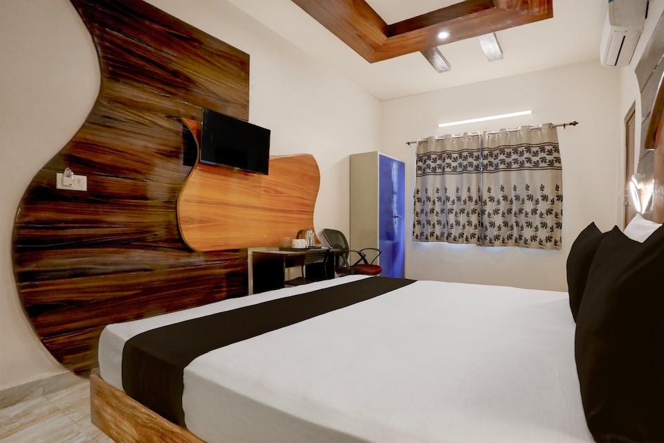 Townhouse Oak Tirupati Formerly Sky Towers, Tiruchanur Road Tirupati, Tirupati