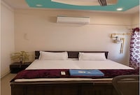 Townhouse Oak Tirupati Formerly Sky Towers