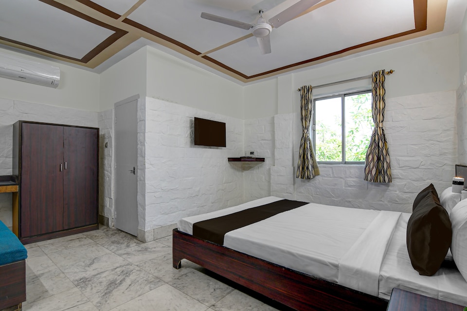 Hotel O Galaxy Inn , Bhawanipore Kolkata, Kolkata