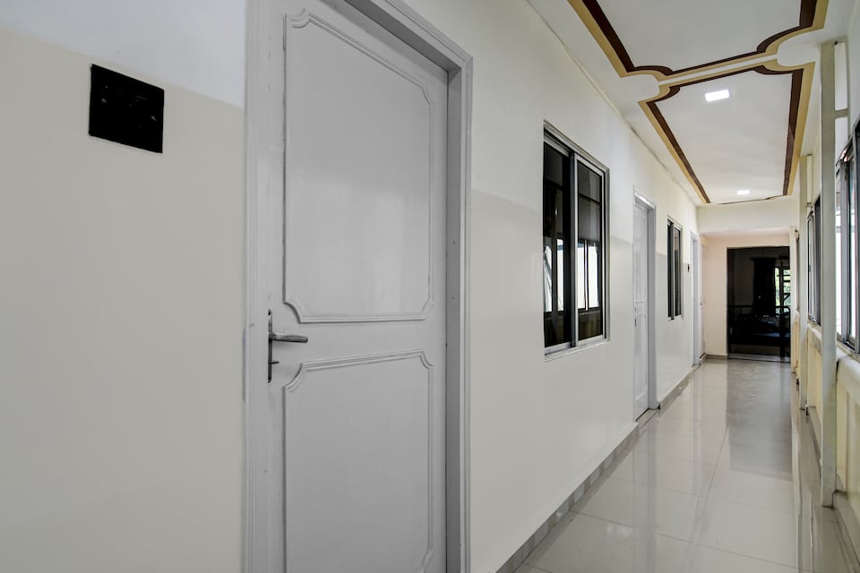 Super Hotel O Galaxy Inn, Bhawanipore Kolkata, Kolkata