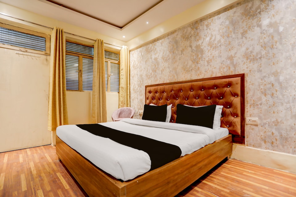 Hotel O Gangay, Railway Station Allahabad, Prayagraj