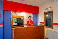 Dancenter Pondok Penginapan Patradisa