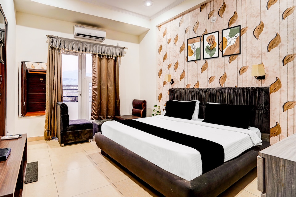 Hotel O by OYO DUNARA, Rajpur Road Dehradun, Dehradun