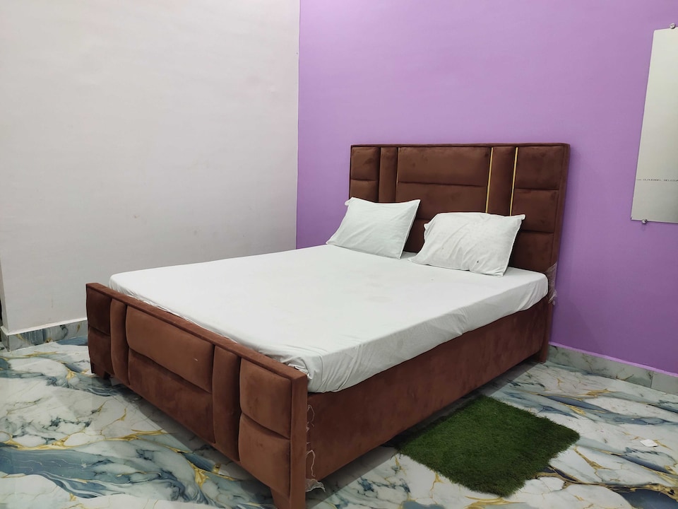 Hotel Bansidhar Lodge, Birsinghpur, Birsinghpur