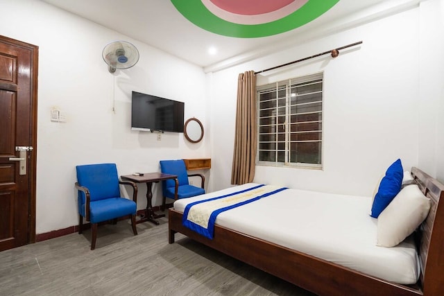 Apartment 501 - Furnished Studio