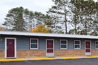 Economy Inn Cadillac MI by Hotel O