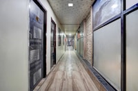 Super Hotel O Mathura Janam Bhumi Link Road