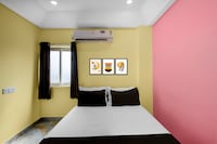 Hotel O by OYO Laxmi Grand