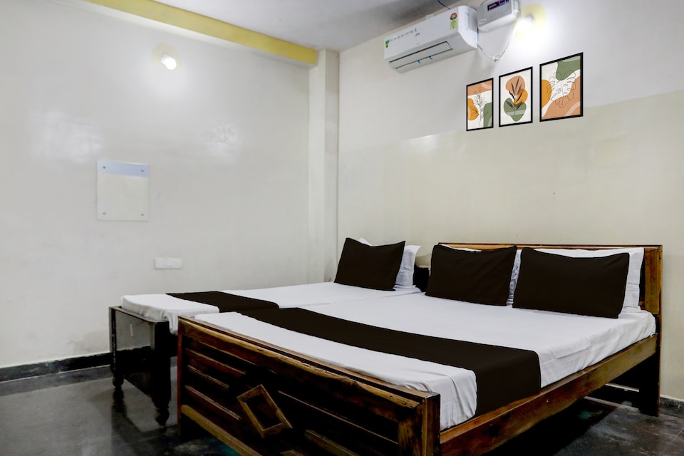 HOTEL O YOGESHWAR GUEST HOUSE, Piska More, Ranchi