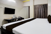 HOTEL O YOGESHWAR GUEST HOUSE