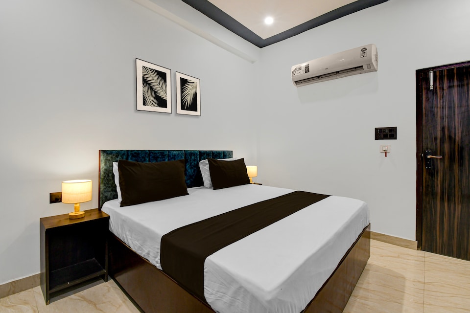 Hotel O The Oak Tree, Ayodhya, Ayodhya