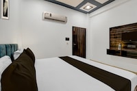 Hotel O The Oak Tree