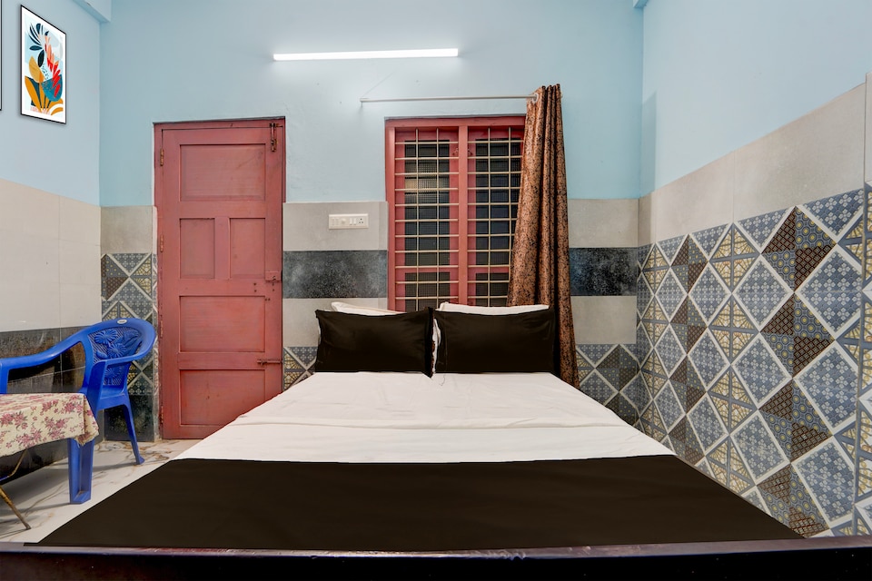 SPOT ON Fortuna Tourist Home , Medical College - Pattom, Trivandrum