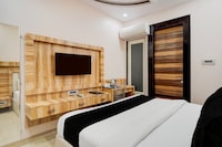 Townhouse Oak CSJMU Kanpur Formerly Shree Dev Villa