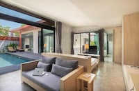 Luxury Private Pool Villas by DanCenter