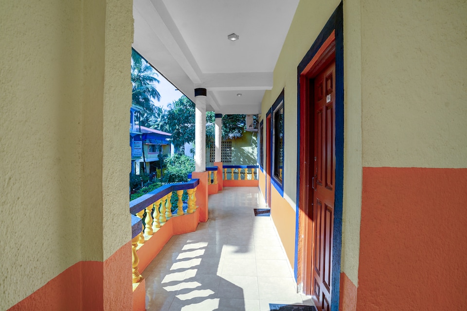Super Hotel O Calangute Beach Road Formerly Crystal Holiday Homes, Calangute Goa, Goa
