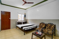 Super Hotel O Calangute Beach Road Formerly Crystal Holiday Homes