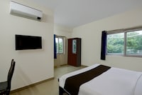 Hotel O Calangute Beach Road Formerly Crystal Holiday Homes