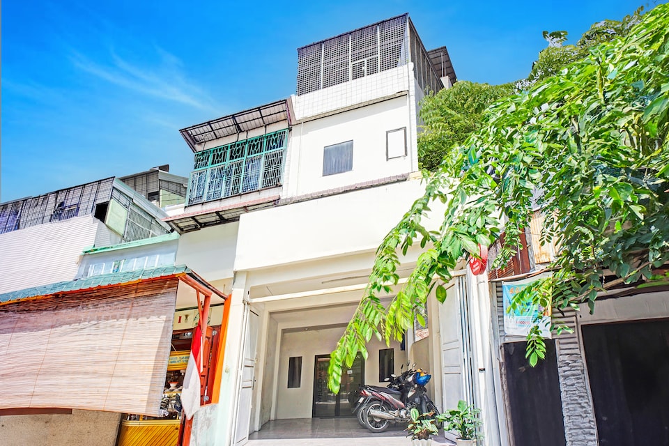 Dancenter Mandala Suite, Medan, Medan