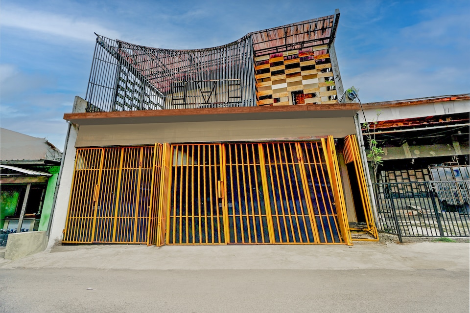 Dancenter Kupang Gunung, Surabaya, Surabaya