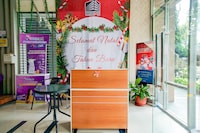 Dancenter The Edge Apartment