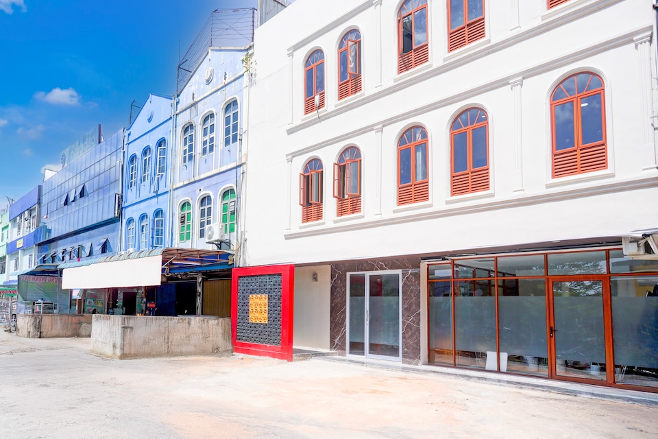 Dancenter Nagoya Hill, Batam, Batam