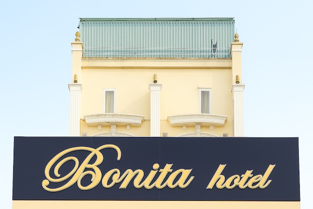 Collection O District 10 - Bonita Grand Hotel