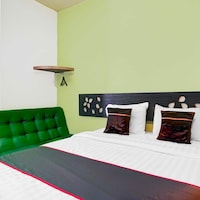 Dancenter Symphony Homestay Tlogomas