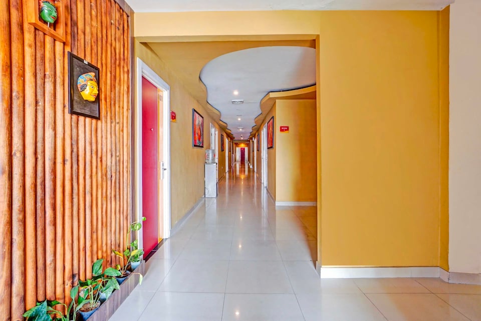 Dancenter Fariz Singosari Hotel, Malang Malang, Malang